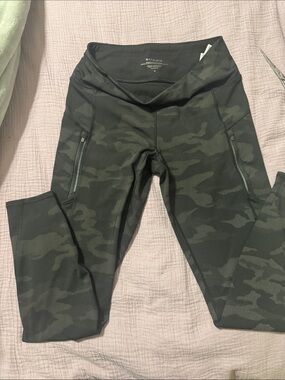 Athleta Rainier Reflective Tight legging